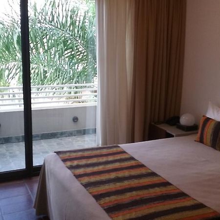 Tramas Andinas Aparthotel Salta Buitenkant foto