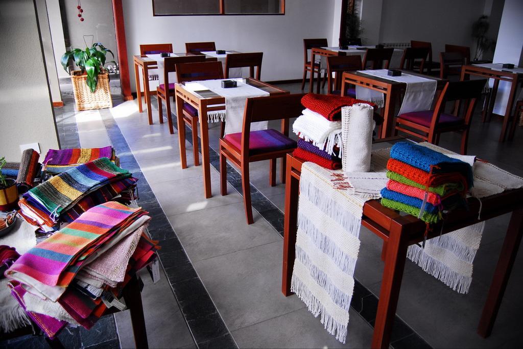 Tramas Andinas Aparthotel Salta Buitenkant foto