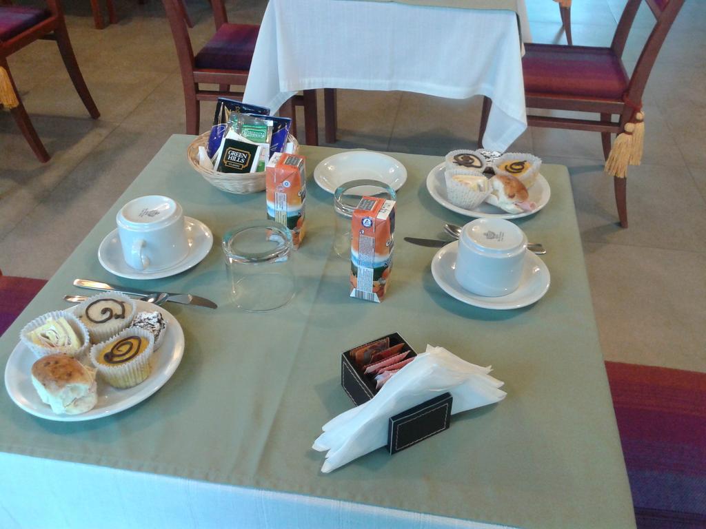 Tramas Andinas Aparthotel Salta Buitenkant foto